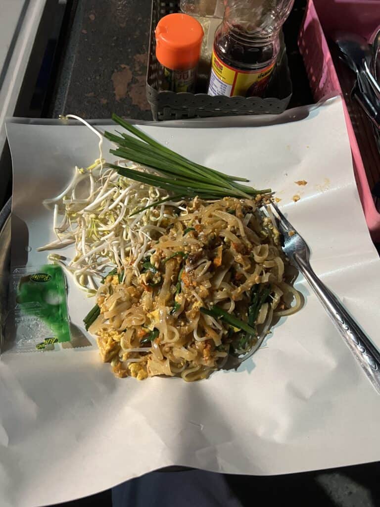 $1 Street Food Pad Thai in Pai Thailand
