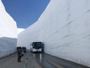 Tateyama Snow Wall on the Tateyama Kurobe Alpine Route in Toyama, Japan. Photo Taken by: elminium https://commons.wikimedia.org/wiki/File:Tateyama_Kurobe_Alpine_Route_%282017-05-02%29_-_Flickr.jpg